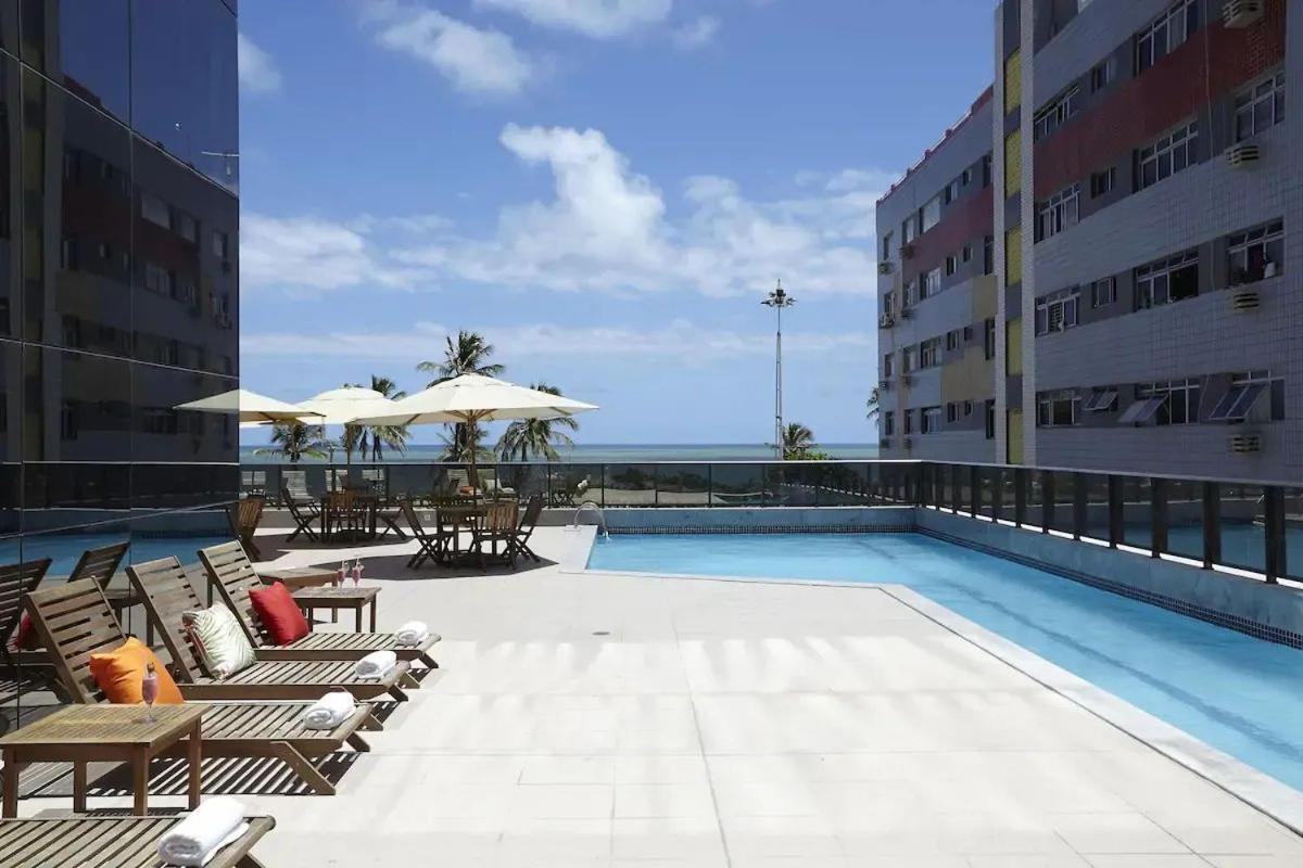 Hy Flats - International