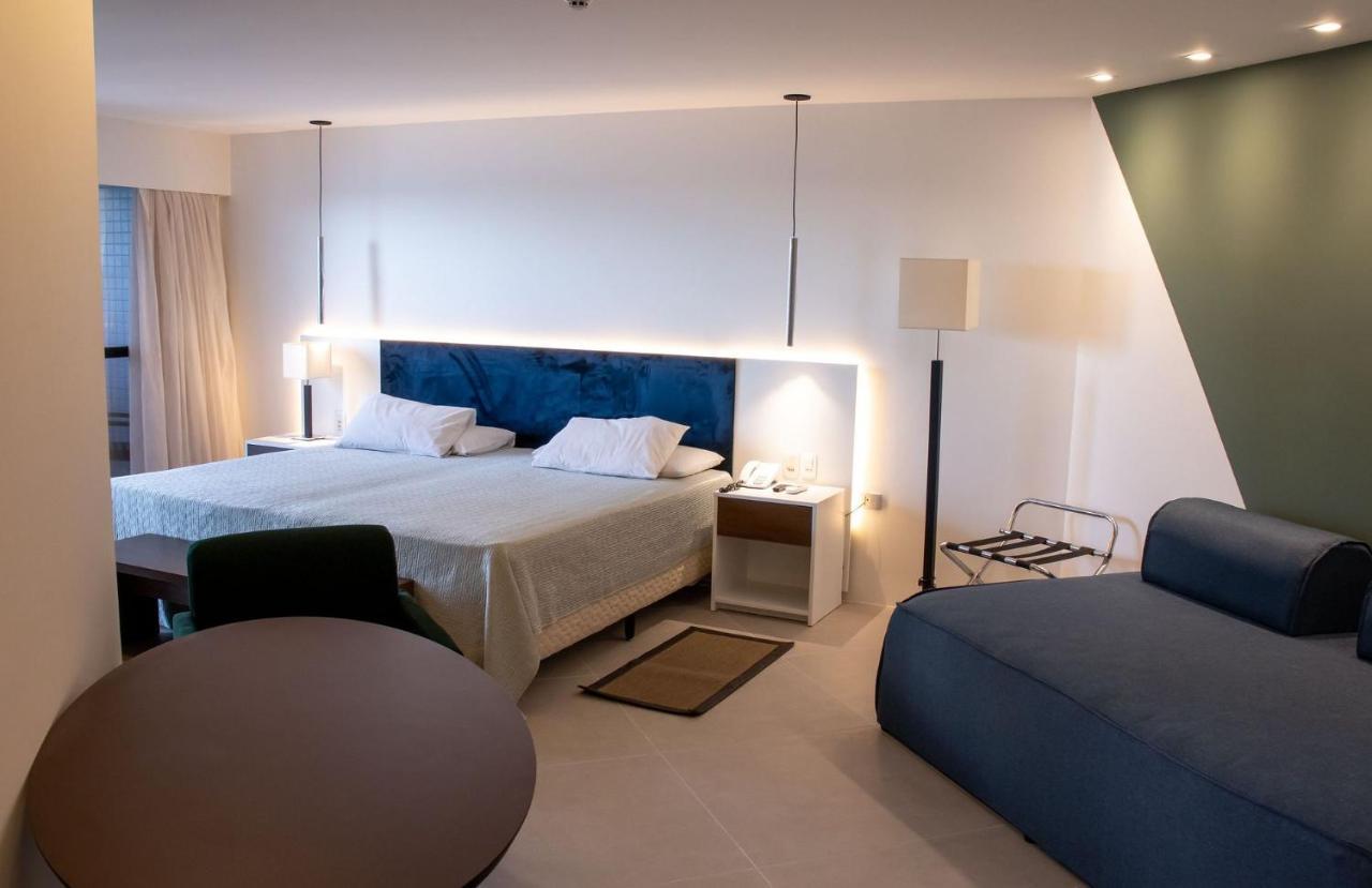Hy Flats - International * Recife