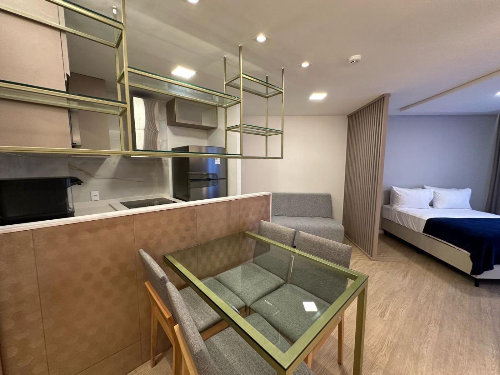 Hy Flats - International Apartment *