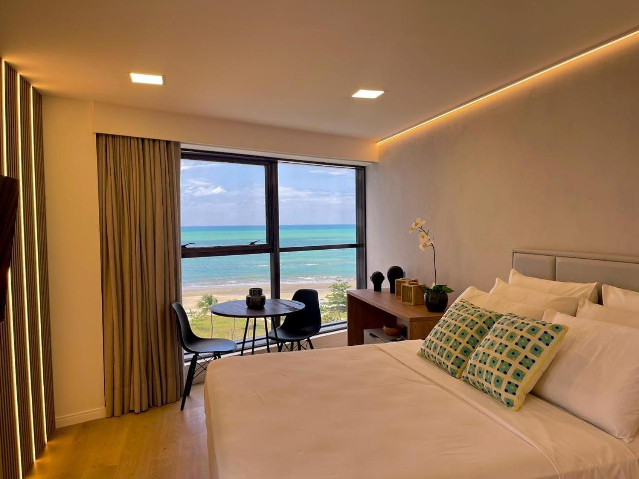 Hy Flats - International Apartment