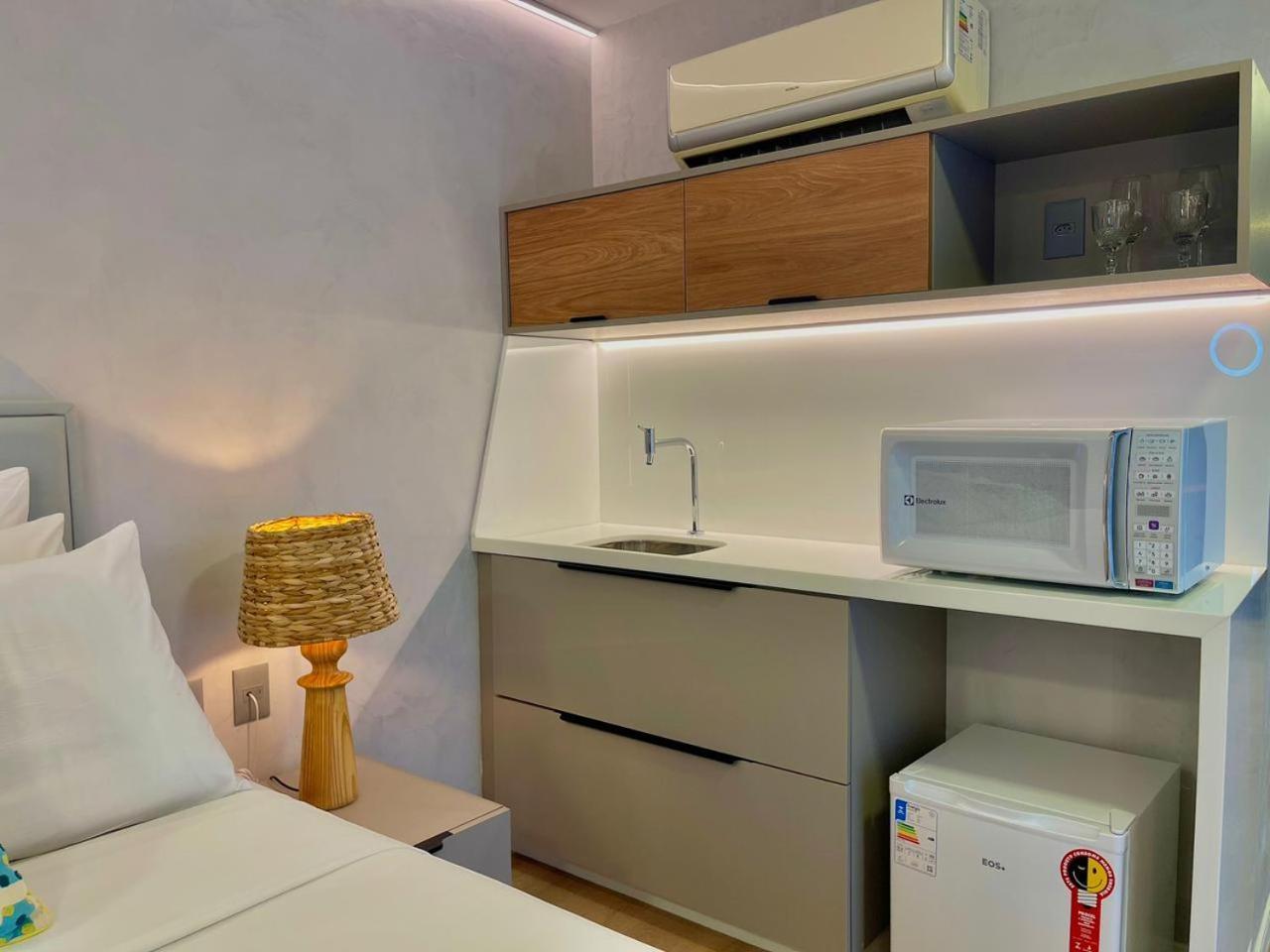 Hy Flats - International Recife