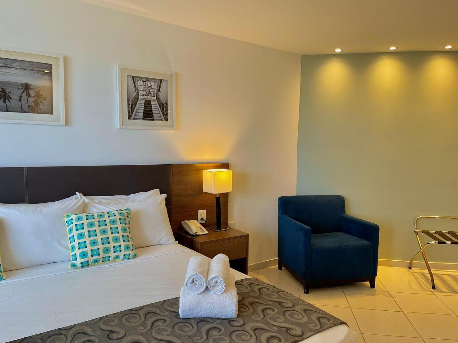 Hy Flats - International Apartment