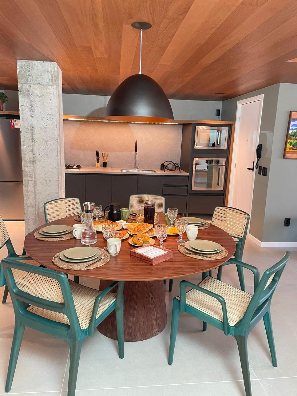 Hy Flats - International * Recife