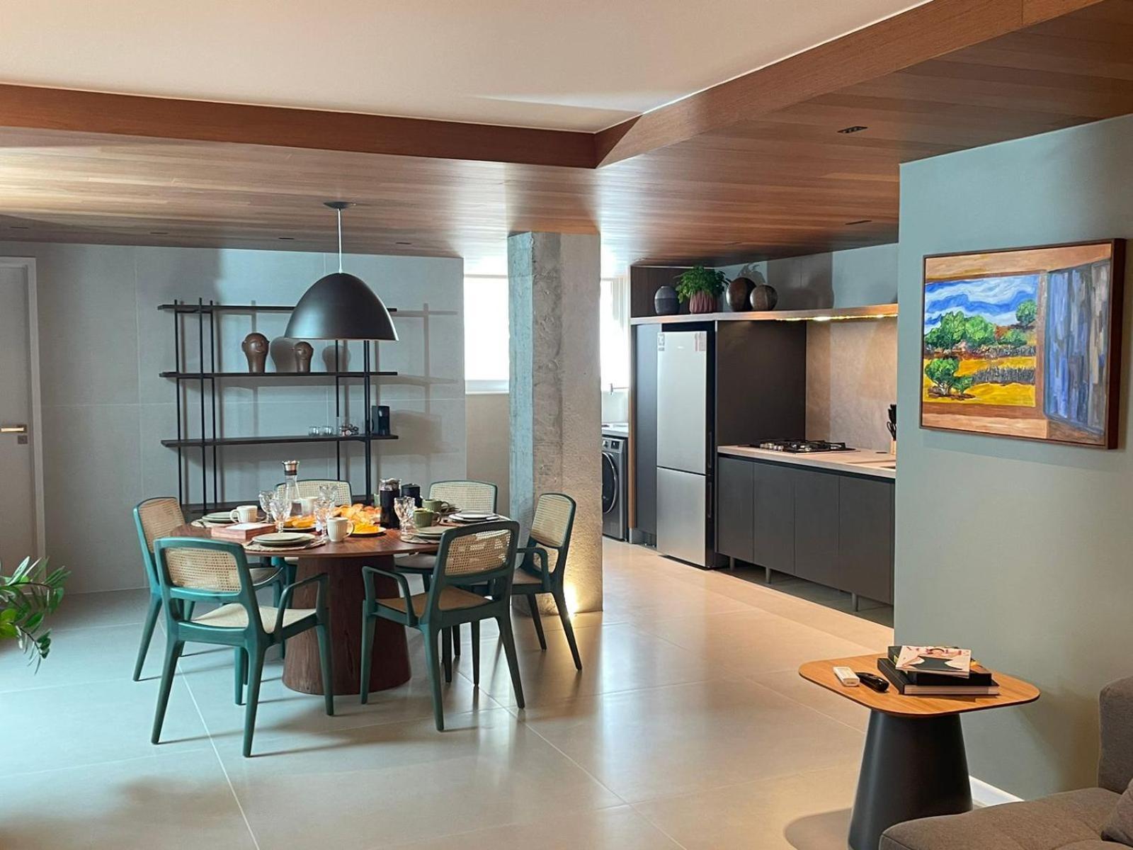 Hy Flats - International Apartment